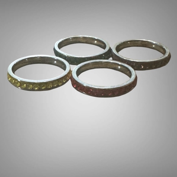 SET OF FOUR STACKABLE STAINLESS STEEL RINGS - Picture 4 of 8